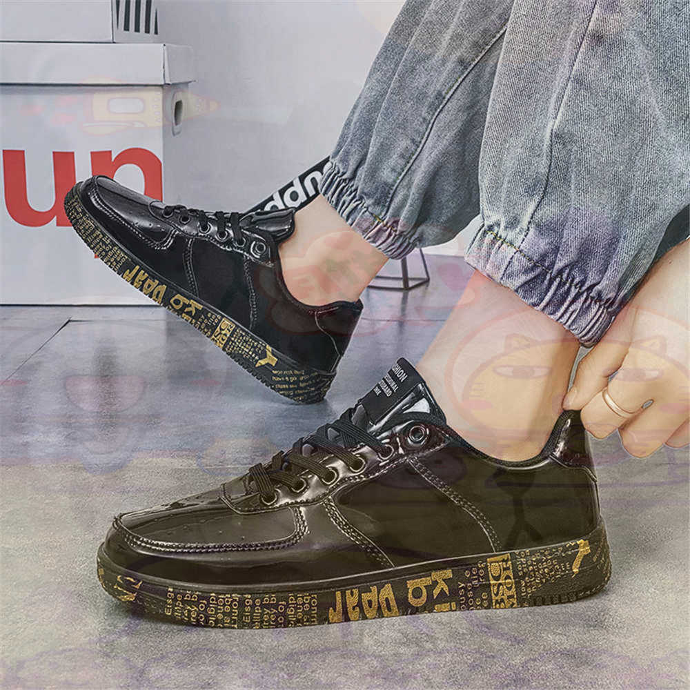 Round Foot Size 45 Sneakers Wh - Streetwear Brand Model recension och pris